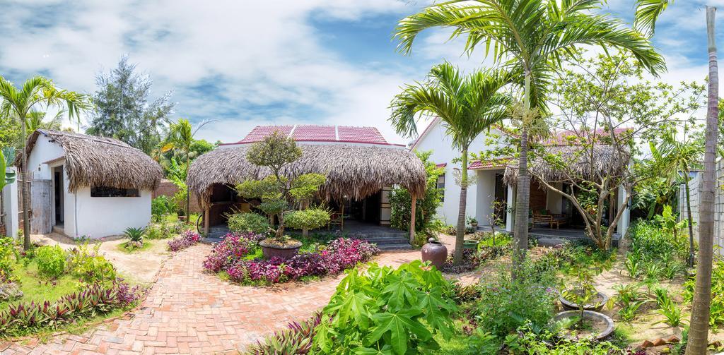 Red Flower Cottages Homestay Hoi An Bagian luar foto