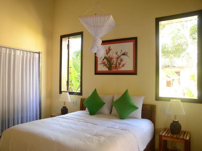 Red Flower Cottages Homestay Hoi An Bagian luar foto