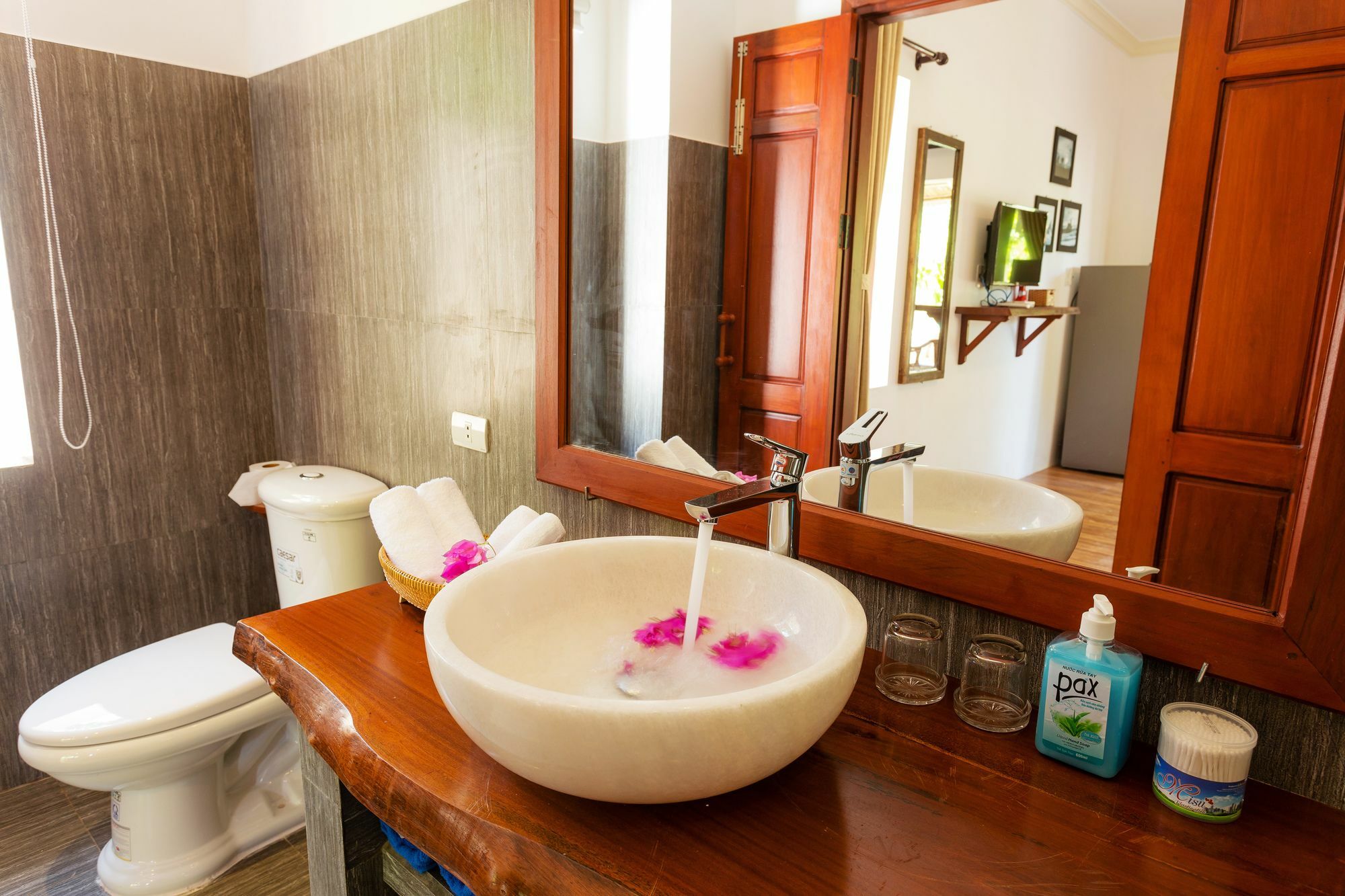 Red Flower Cottages Homestay Hoi An Bagian luar foto