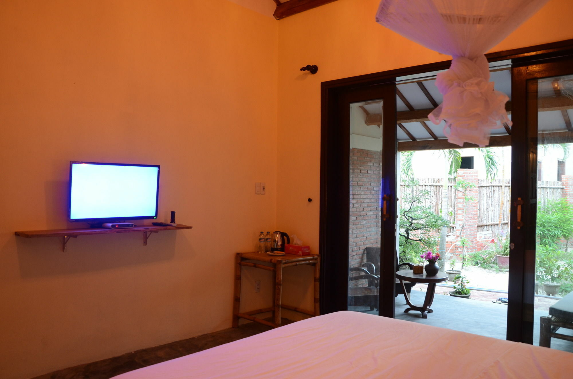 Red Flower Cottages Homestay Hoi An Bagian luar foto
