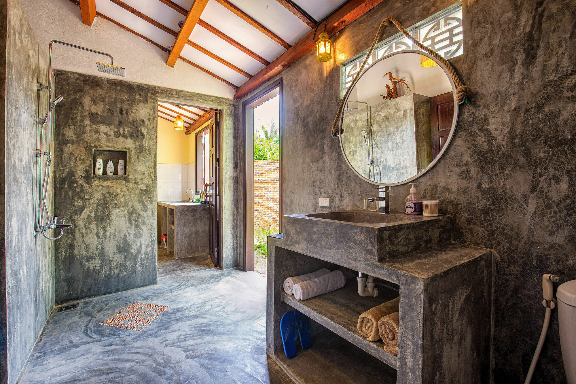 Red Flower Cottages Homestay Hoi An Bagian luar foto